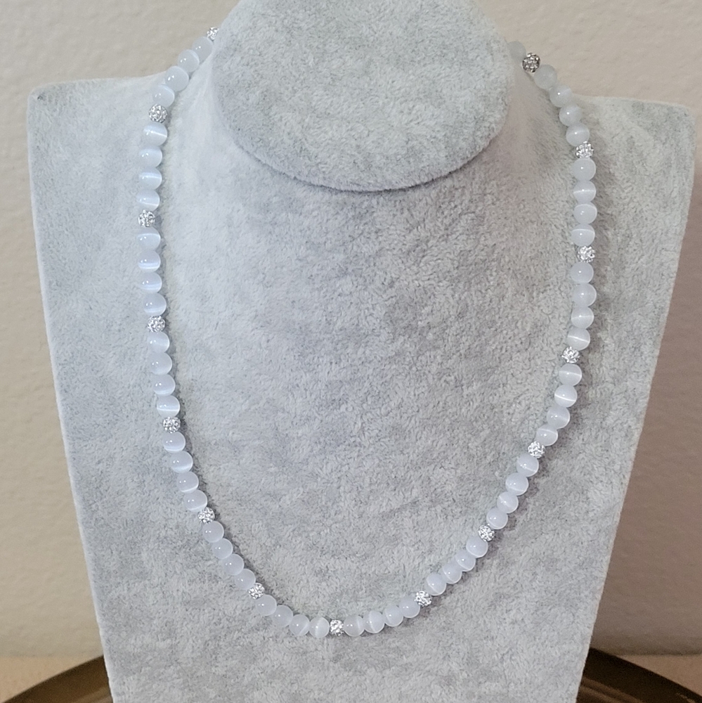 Lovely White Moonstone Necklace With Silver Rhinestone Beads - Picture 6 of 6